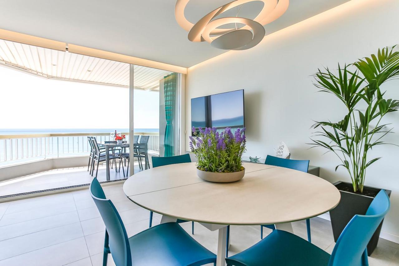 Magnifico Apartamento - Primera Linea De Mar Калафел Екстериор снимка